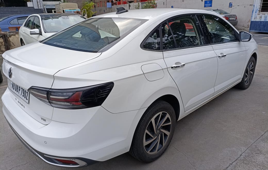 Volkswagen Virtus Topline 1.0 Tsi At